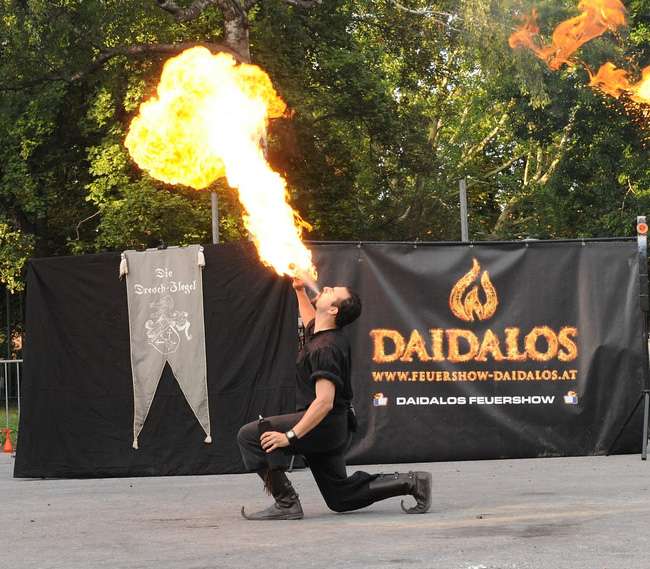 Feuershow von DER Herold als Höhepunkt einer Veranstaltung
